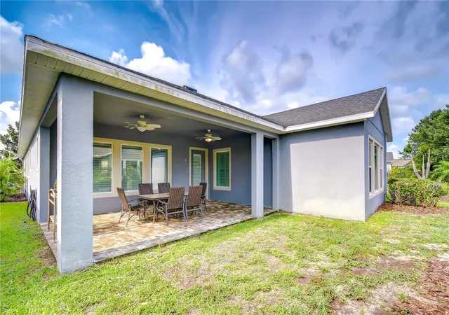 Photo 3 of Single family home for sale at 14014 Swallow Hl Dr, Lithia, FL 33547 | MLS# TB8535158 | Listing updated on 2026-10-04