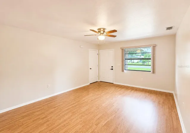 3rd image of 3524 Bristol St, Sebring, FL 33872 | MLS# TB8535163
