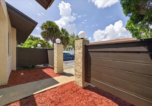 Photo 3 of Condo for sale at 192 Dahlia Village Cir #72, Orlando, FL 32807 | MLS# TB8535165 | Listing updated on 2026-09-03