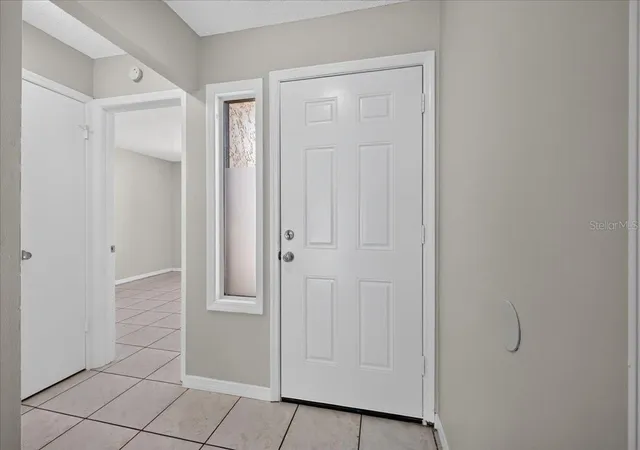 Photo 4 of Condo for sale at 192 Dahlia Village Cir #72, Orlando, FL 32807 | MLS# TB8535165 | Listing updated on 2026-09-03