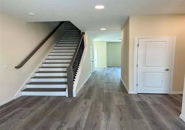 2nd image of 4346 Cambio Gardens Ct, Tampa, FL 33610 | MLS# TB8535175