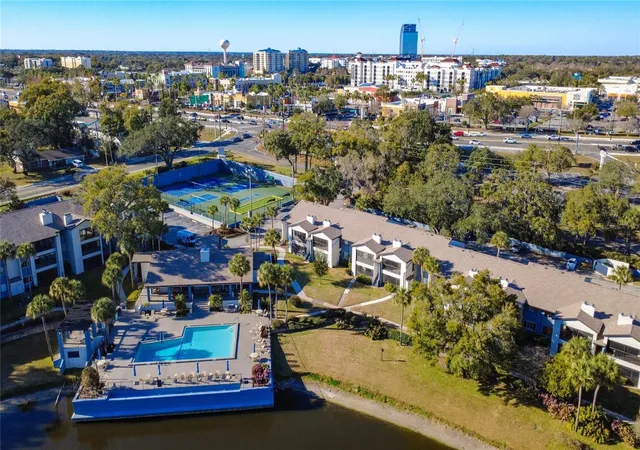 3rd image of 15 Escondido Ct #148, Altamonte Springs, FL 32701 | MLS# V4950510