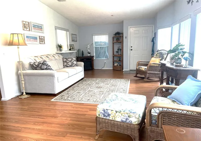 Photo 3 of Manufactured home for sale at 16581 SE 96th Avenue, Summerfield, FL 34491 | MLS# G5115941 | Listing updated on 2026-10-09