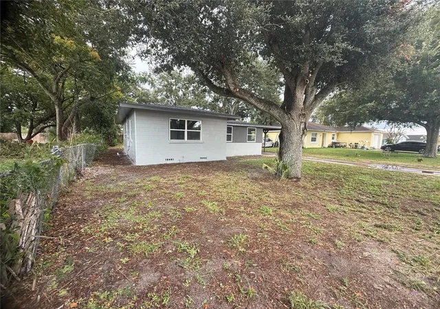 3rd image of 309 1St St, Auburndale, FL 33823 | MLS# O6430139