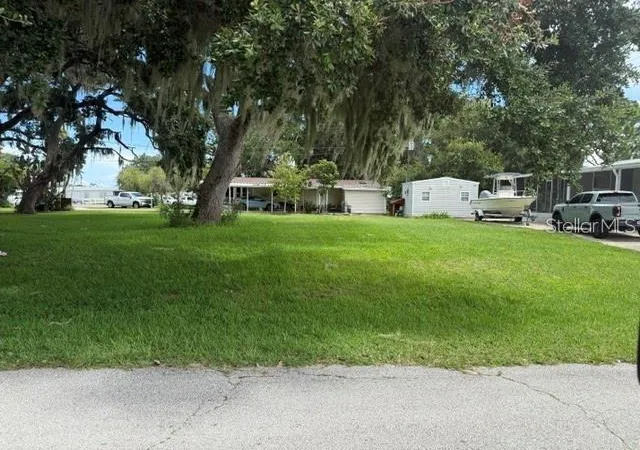 Photo 3 of Manufactured home for sale at 152 Red Bass Ln, Edgewater, FL 32141 | MLS# O6430146 | Listing updated on 2026-10-07