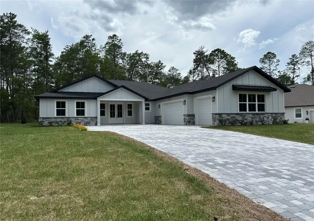 2nd image of 13248 Quigley Ave, Weeki Wachee, FL 34614 | MLS# P4939495