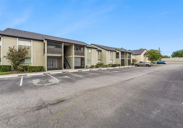2nd image of 904 Lake Destiny Rd #H, Altamonte Springs, FL 32714 | MLS# O6430149