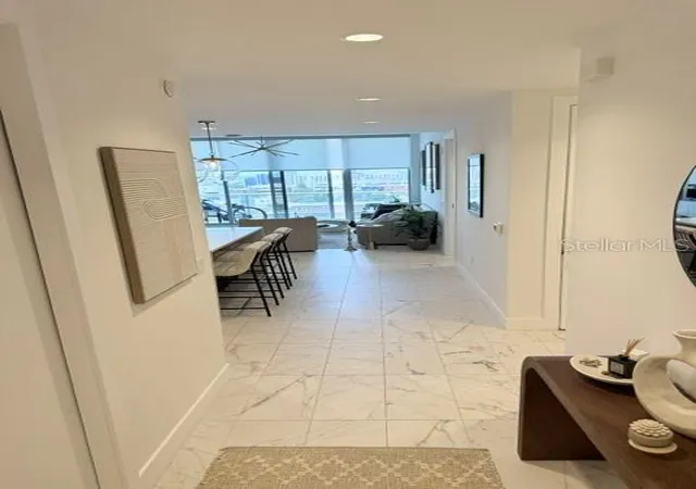 Photo 2 of Condo for sale at 777 3rd Avenue N #1007, Saint Petersburg, FL 33701 | MLS# A4701871 | Listing updated on 2026-10-20