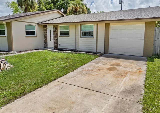 Photo 3 of Single family home for sale at 3831 118th Street W, Bradenton, FL 34210 | MLS# A4701876 | Listing updated on 2026-10-03