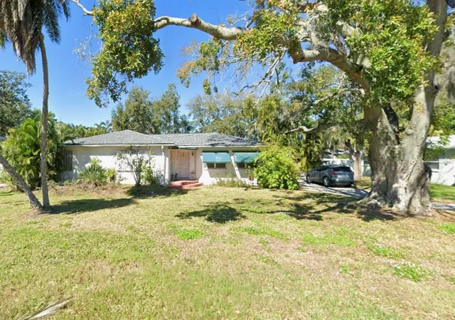 Photo 1 of Single family home for sale at 1757 Michigan Ave Ne, Saint Petersburg, FL 33703 | MLS# TB8535223 | Listing updated on 2026-08-24