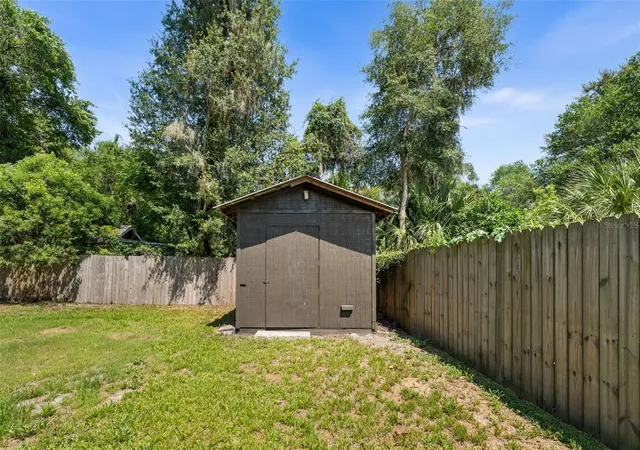 26th image of 3177 Nw 9th Ter, Gainesville, FL 32609 | MLS# GC542424