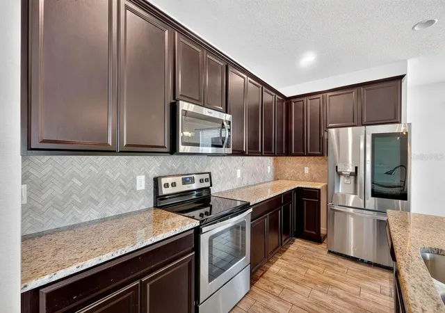 2nd image of 3833 Loon Ln, Sanford, FL 32773 | MLS# V4950517