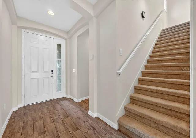 Photo 4 of Single family home for sale at 3833 Loon Ln, Sanford, FL 32773 | MLS# V4950517 | Listing updated on 2026-10-02