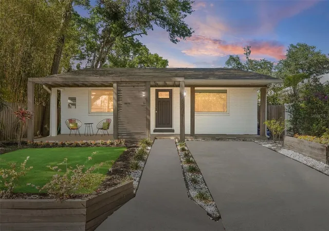 1st image of 3027 Burlington Ave N, Saint Petersburg, FL 33713 | MLS# TB8535273