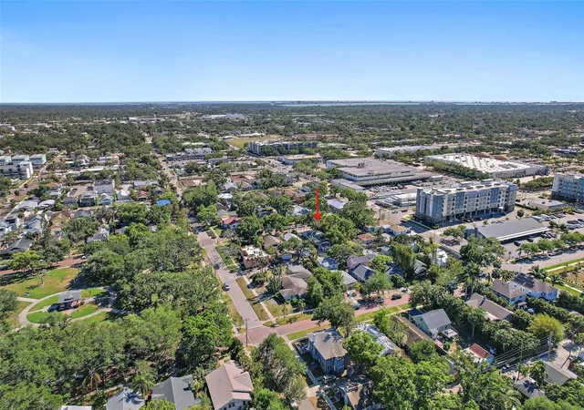 53rd image of 3027 Burlington Ave N, Saint Petersburg, FL 33713 | MLS# TB8535273