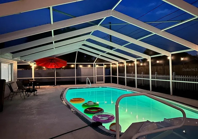 Photo 2 of Single family home for sale at 8628 Magnolia Dr, Seminole, FL 33777 | MLS# A4701888 | Listing updated on 2026-09-04