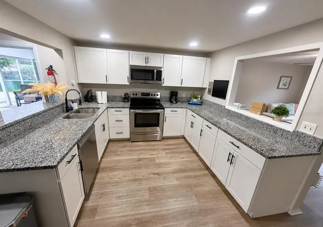 Photo 31 of Single family home for sale at 8628 Magnolia Dr, Seminole, FL 33777 | MLS# A4701888 | Listing updated on 2026-09-04