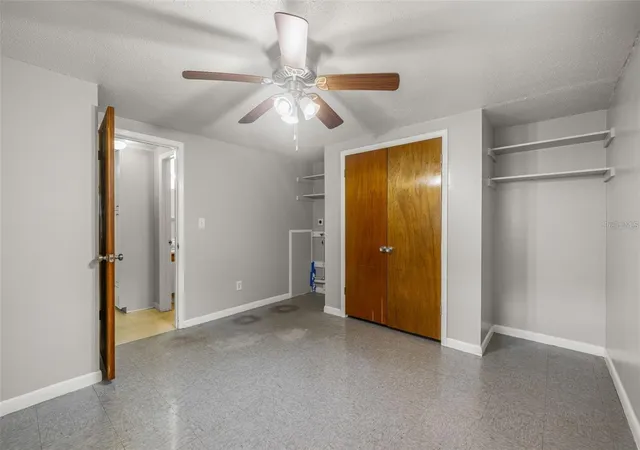 26th image of 9610 N 12th St, Tampa, FL 33612 | MLS# S5154888