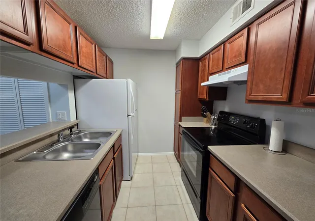 Photo 1 of Condo for sale at 1401 S Palmetto Ave #809, Daytona Beach, FL 32114 | MLS# V4950521 | Listing updated on 2026-08-21