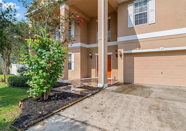 Photo 2 of Sale Pending at 3 Zorro Ct, Palm Coast, FL 32164 | MLS# FC320391 | Listing updated on 2026-09-15