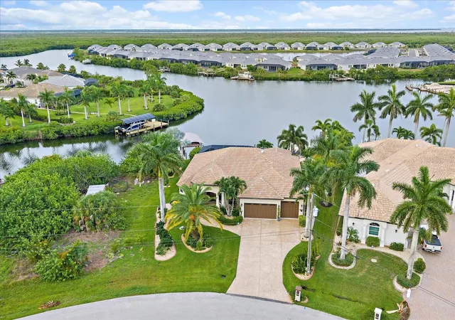 Photo 2 of Single family home for sale at 15172 Leipzig Cir, Port Charlotte, FL 33981 | MLS# A4701900 | Listing updated on 2026-08-26