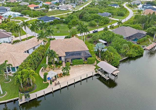 Photo 2 of Single family home for sale at 15172 Leipzig Cir, Port Charlotte, FL 33981 | MLS# A4701900 | Listing updated on 2026-08-26