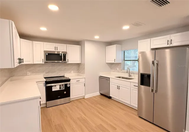 3rd image of 1790 Williams Manor Ave, Orlando, FL 32811 | MLS# O6430227