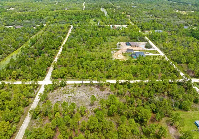 4th image of 10052 Yellowbird Ave, Brooksville, FL 34614 | MLS# TB8535317