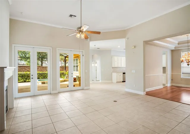 Photo 4 of Single family home for sale at 10734 Woodchase Cir, Orlando, FL 32836 | MLS# G5115971 | Listing updated on 2026-09-21