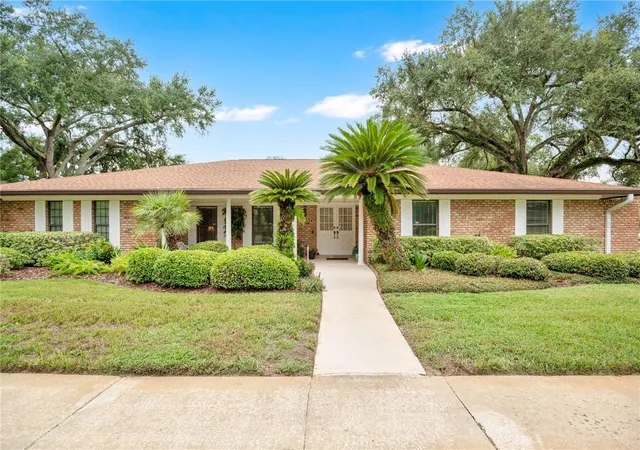 2nd image of 231 White Oak Cir, Maitland, FL 32751 | MLS# O6430241