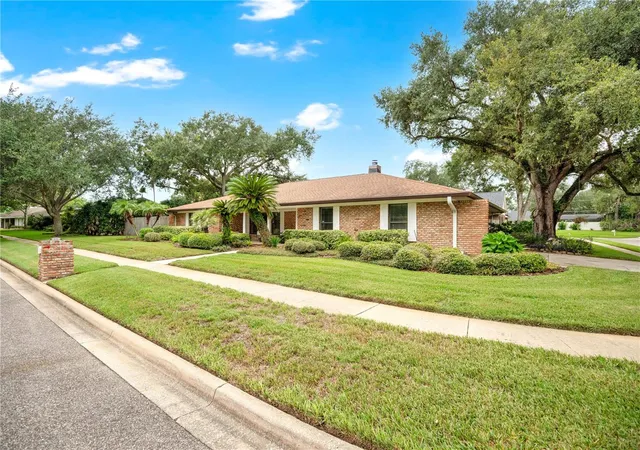 4th image of 231 White Oak Cir, Maitland, FL 32751 | MLS# O6430241