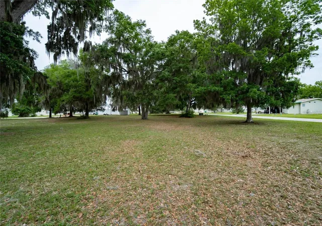 Photo 1 of Land for sale at Lot 23 Blk D Stratford Ct, Wildwood, FL 34785 | MLS# G5115976 | Listing updated on 2026-08-04