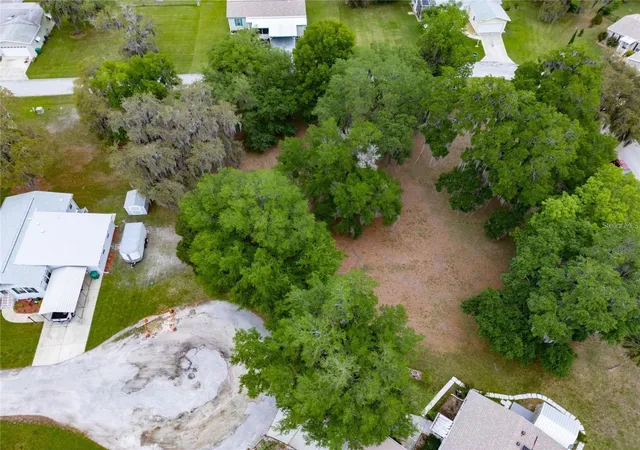 Photo 4 of Land for sale at Lot 23 Blk D Stratford Ct, Wildwood, FL 34785 | MLS# G5115976 | Listing updated on 2026-08-04