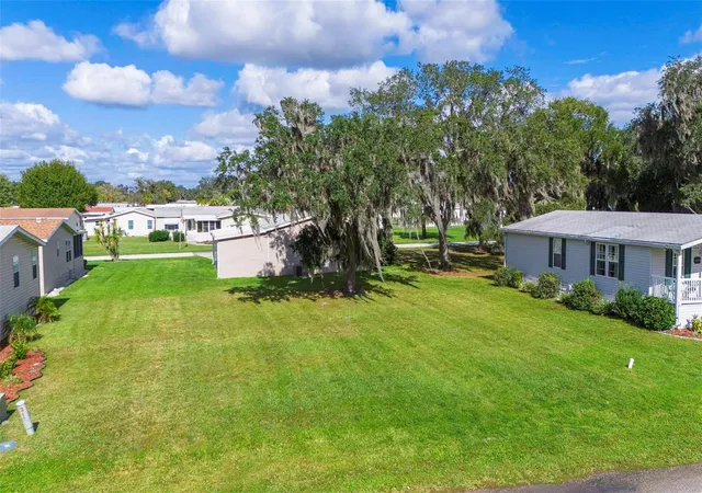 Photo 1 of Land for sale at Lot 20 Blk D Stratford Ct, Wildwood, FL 34785 | MLS# G5115977 | Listing updated on 2026-08-04
