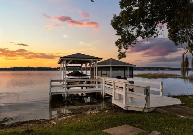 Photo 2 of Mansion for sale at 7703 Sadler Rd, Mount Dora, FL 32757 | MLS# G5115978 | Listing updated on 2026-10-09