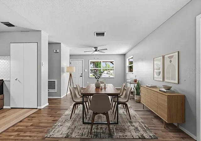4th image of 2151 S Ivey Ln, Orlando, FL 32811 | MLS# O6430245