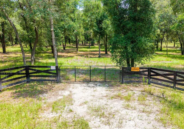 Photo 1 of Land for sale at 4316 Ne 27th Lane, High Springs, FL 32643 | MLS# GC542434 | Listing updated on 2026-08-04