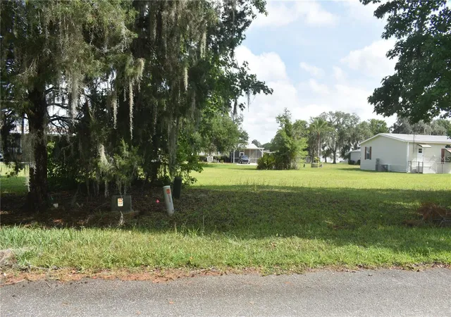 Photo 1 of Land for sale at Lots 2 Blk D Lexington Cir, Wildwood, FL 34785 | MLS# G5115986 | Listing updated on 2026-08-04