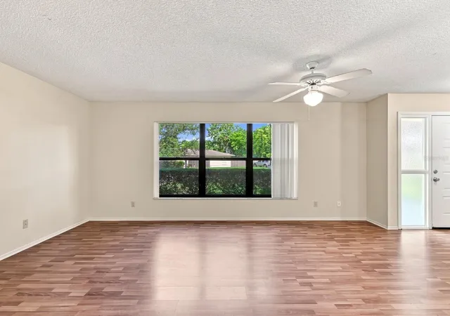 Photo 3 of Single family home for sale at 315 57th Street Ct NW, Bradenton, FL 34209 | MLS# A4701916 | Listing updated on 2026-09-29
