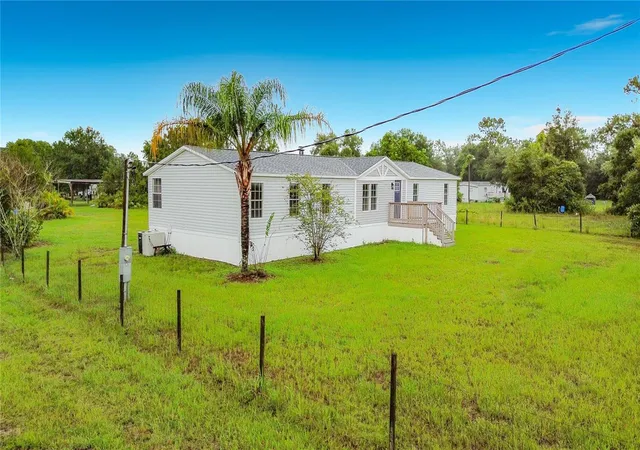 Photo 3 of Manufactured home for sale at 9200 Mercury Dr, Saint Cloud, FL 34773 | MLS# O6430260 | Listing updated on 2026-08-04