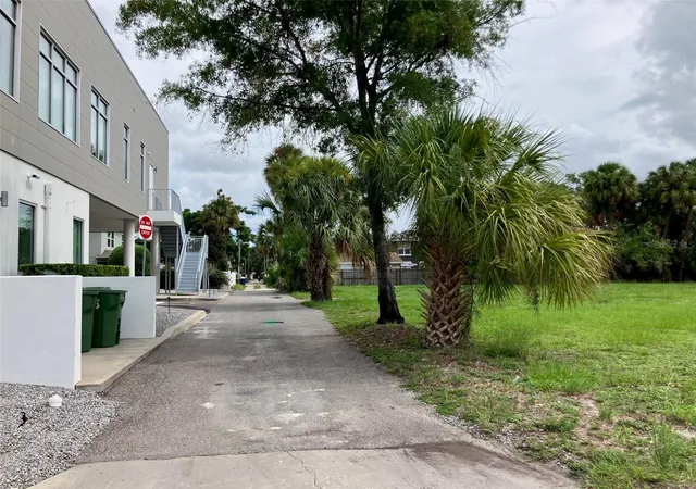 Photo 2 of Land for sale at 2011 W Platt St, Tampa, FL 33606 | MLS# TB8535354 | Listing updated on 2026-10-07