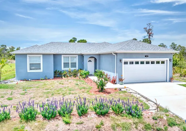 Photo 1 of Single family home for sale at 109 Fire Is Ave Ne, Lake Placid, FL 33852 | MLS# C7529148 | Listing updated on 2026-09-29