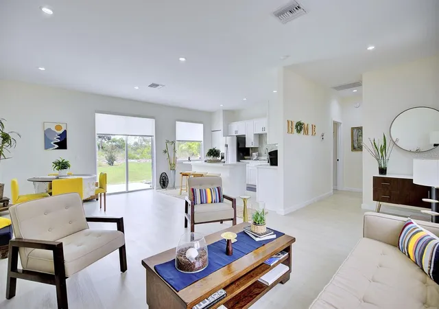 Photo 3 of Single family home for sale at 109 Fire Is Ave Ne, Lake Placid, FL 33852 | MLS# C7529148 | Listing updated on 2026-09-29