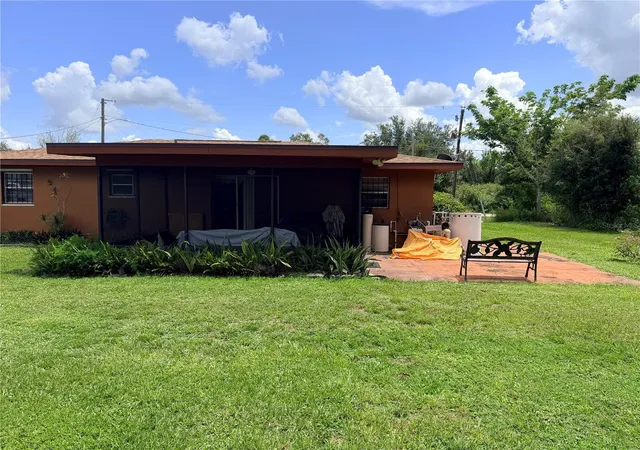 22nd image of 601 Indian Creek Ln, Punta Gorda, FL 33982 | MLS# C7529149