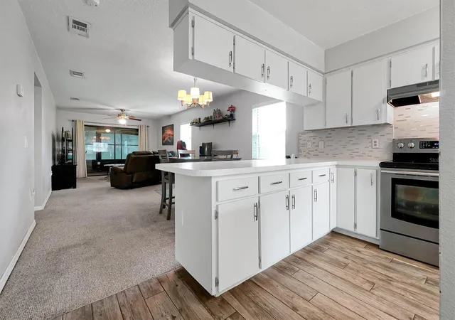 Photo 4 of House for sale at 3712 Bay Ct, Saint Cloud, FL 34769 | MLS# S5154904 | Listing updated on 2026-08-24