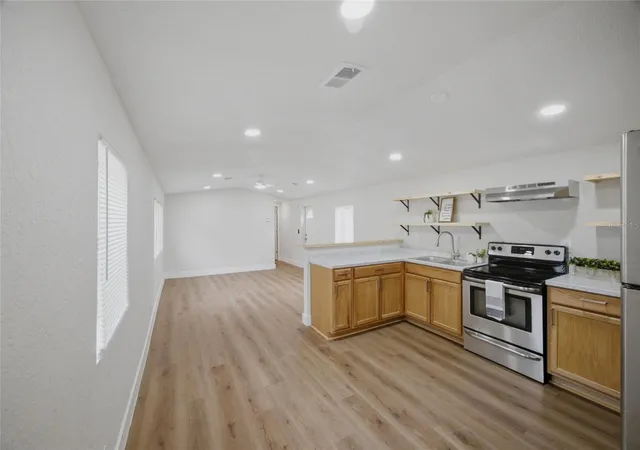 5th image of 11602 Lewis Ave, Thonotosassa, FL 33592 | MLS# TB8535360