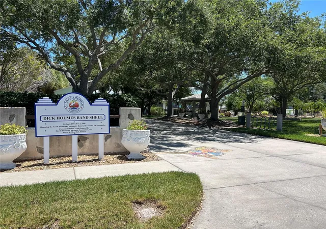 22nd image of 7011 Pl De La Paix #1A, St Petersburg, FL 33707 | MLS# TB8535368