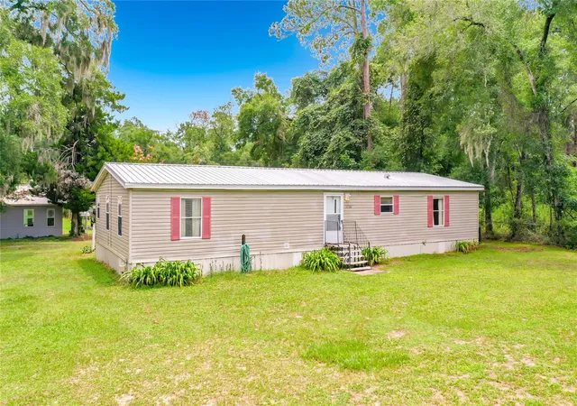 2nd image of 1021 Nw 111th Ct, Ocala, FL 34482 | MLS# OM729676
