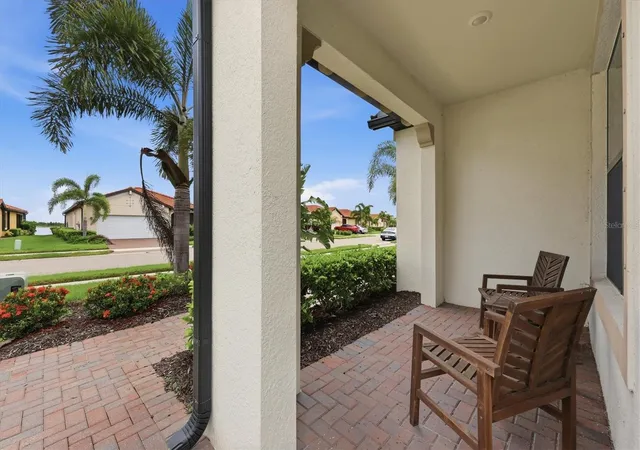 Photo 4 of Single family home for sale at 24173 Spartina Dr, Venice, FL 34293 | MLS# N6145245 | Listing updated on 2026-08-08