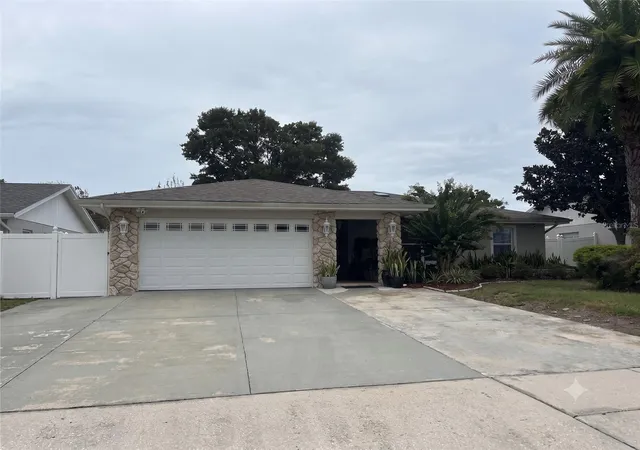 Photo 1 of Single family home for sale at 5450 Gambier Ct, Orlando, FL 32839 | MLS# O6430286 | Listing updated on 2026-08-06